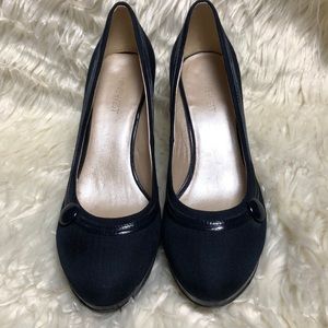 🦄 Nine West Navy Blue Button Detail Round Toe